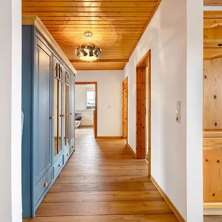 Auf Dem Dorf Апартаменты *